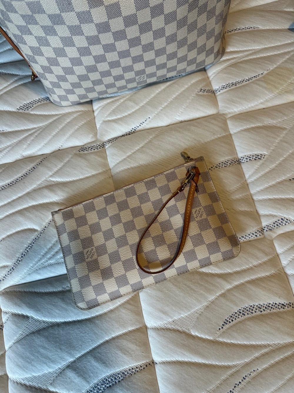 Louis Vuitton Damier Azur Pouch from Neverfull Tote - Authentic